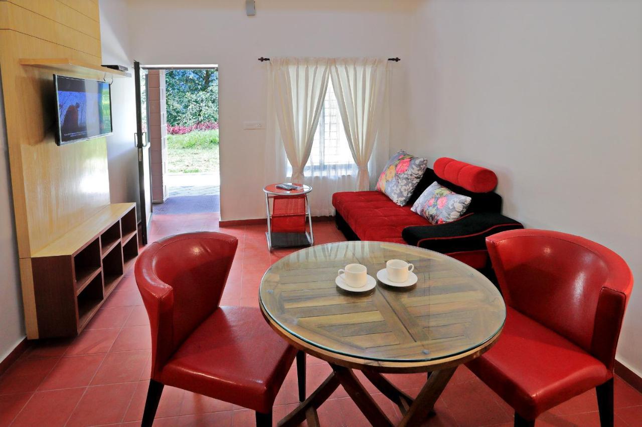 Hotel Ottway Hills Near Mattupetty Dam à Munnar Extérieur photo